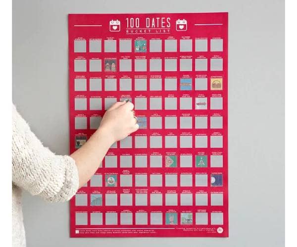 100 Dates Scratch Off Poster - giftebuy gb gifts (1)