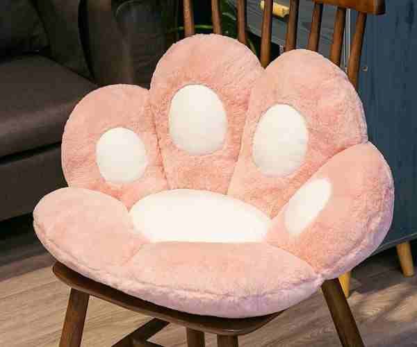 Cushion Pink Chair Cat Paw Pillow2 (1)