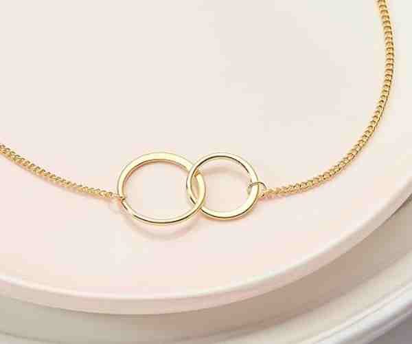 Dear Ava Necklace2 (1)