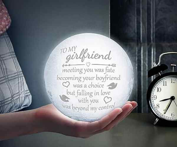 Funnli Girlfriend Moon Lamp2 (1)