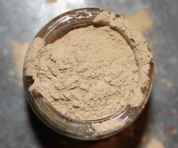 Natural Skincare Routine Makeup with Face Cream4