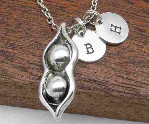 Peas in a Pod Necklace2 (1)