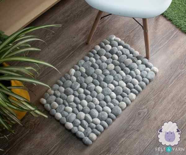 Pebble Stone & Felted Rug2