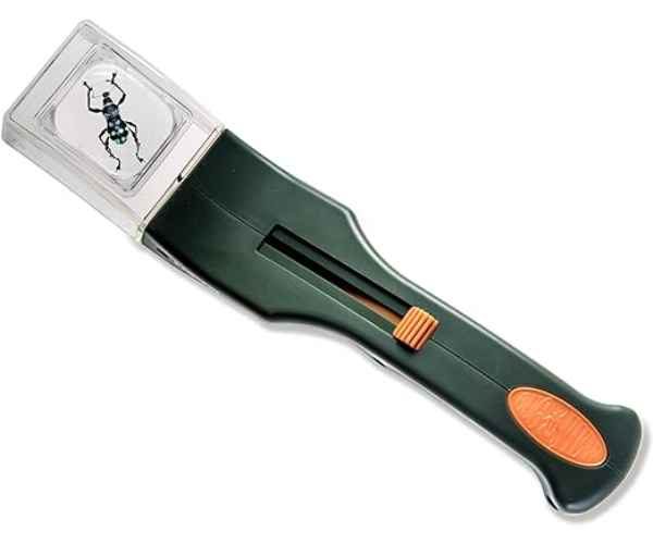 Quick-Release Bug Catching Tool and Magnifier3 (1)