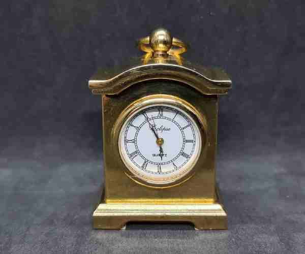 Small High Heel Shoe and Brass Carriage Clock6 (1)