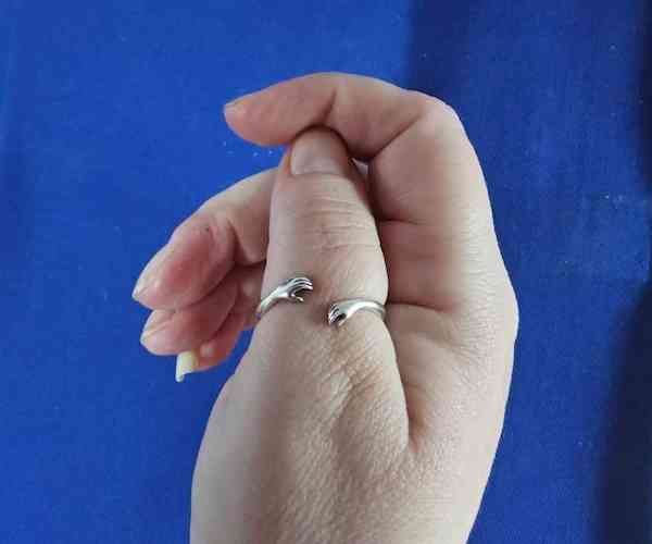 Sterling Silver - Engraved Hand Ring3 (1)
