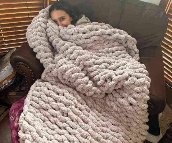 Super Chunky knit blanket4 (1)