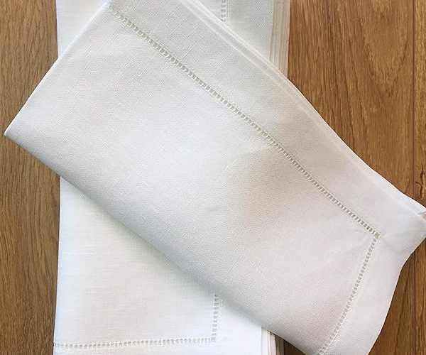 White Linen Hem Stitch Dinner Napkins2 (1)