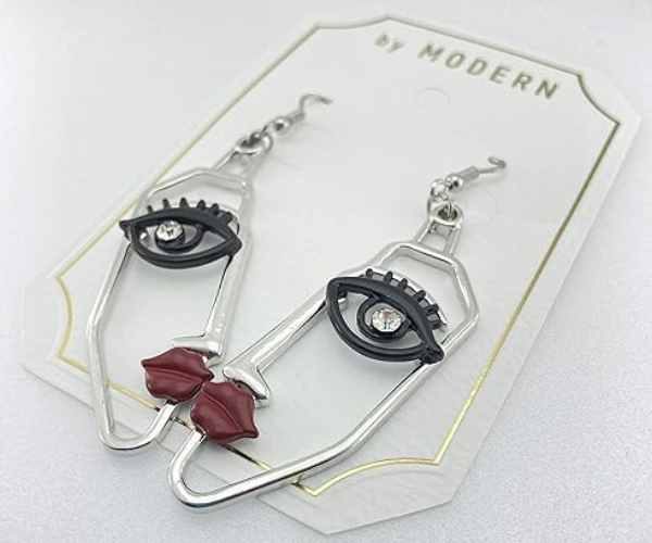 Women's Face Statement Dangle Drop Earrings2 (1)